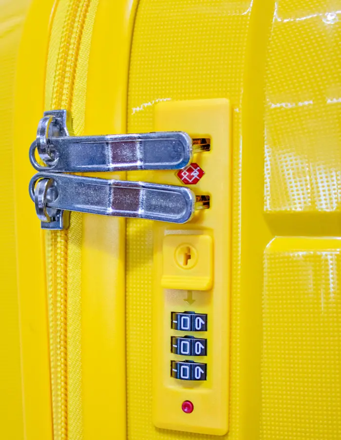 Juego de 3 maletas de equipaje de color amarillo - Image 3