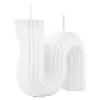 Vela decorativa diseño curvo blanca de 2.5x8.8x7.5cm - Image 2