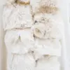 Chaleco largo con peluche beige de 90x1x55cm - Image 4
