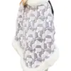 Capa de invierno estampado lila con orilla de peluche blanco de 108x88x0.1cm - Image 3