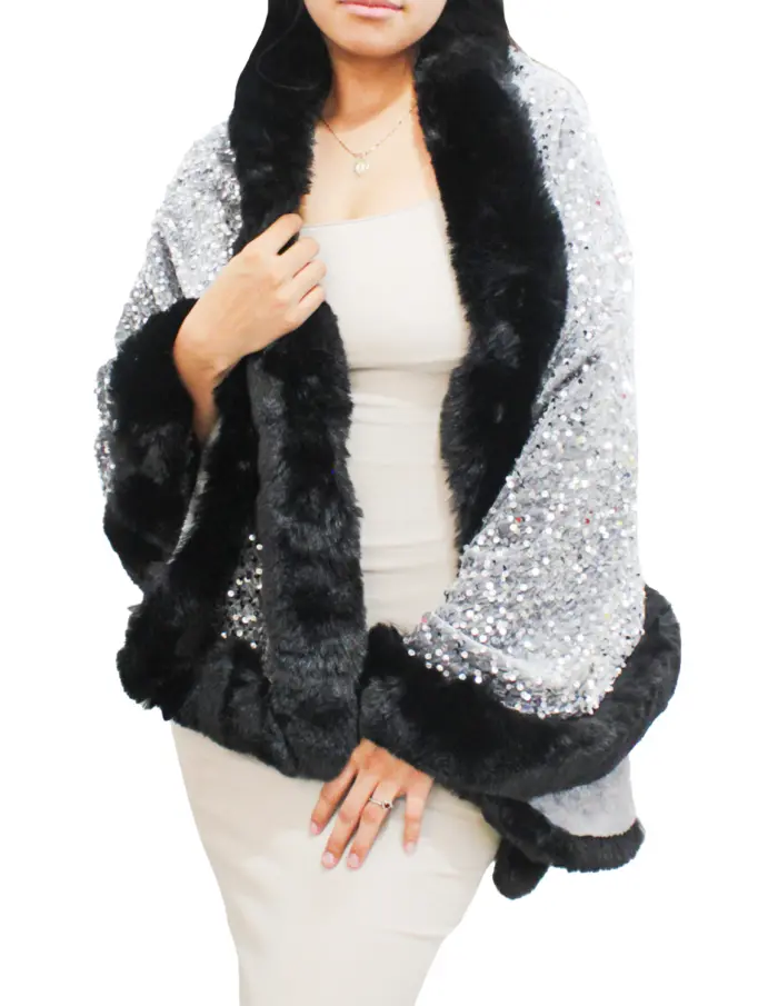 Capa de invierno gris con orilla de peluche y lentejuelas de 96x80x0.1cm - Image 2
