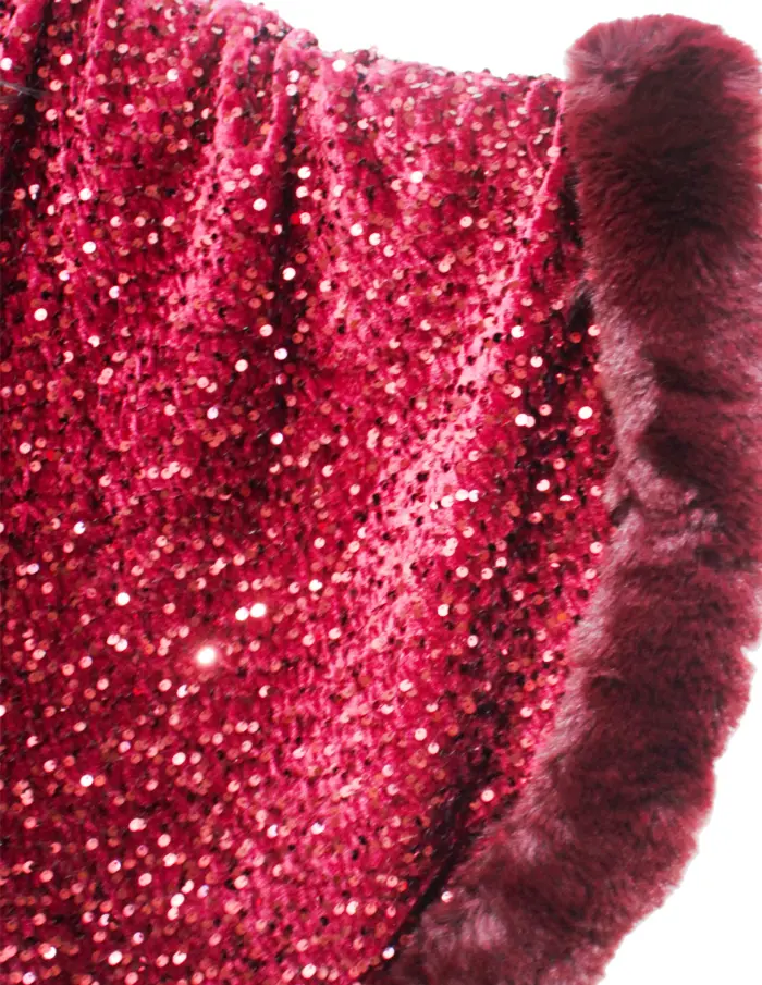 Capa de invierno vino con orilla de peluche y lentejuelas de 96x80x0.1cm - Image 4