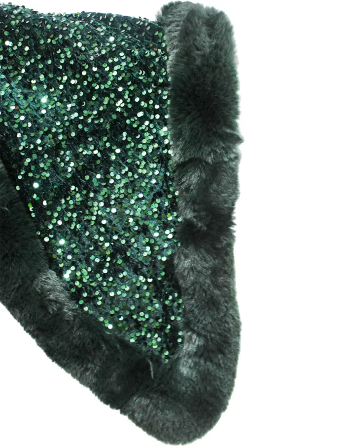 Capa de invierno verde con orilla de peluche y lentejuelas de 80x70x0.1cm - Image 4