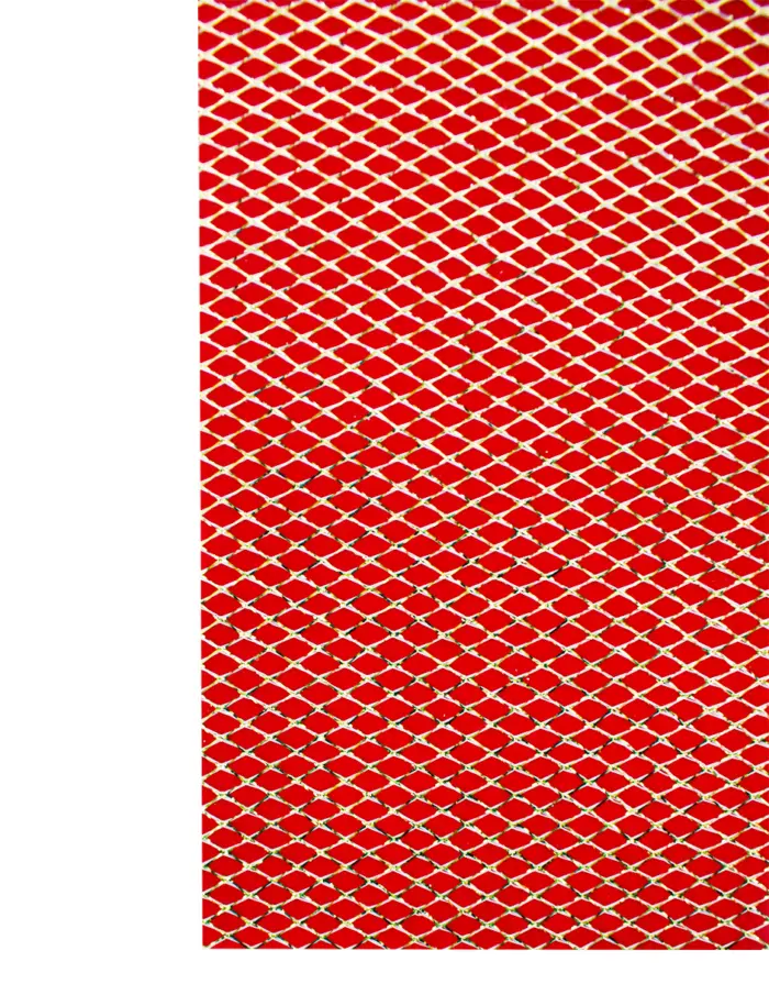 Rollo de tela roja con rombos dorados de 45cm x 10m - Image 3