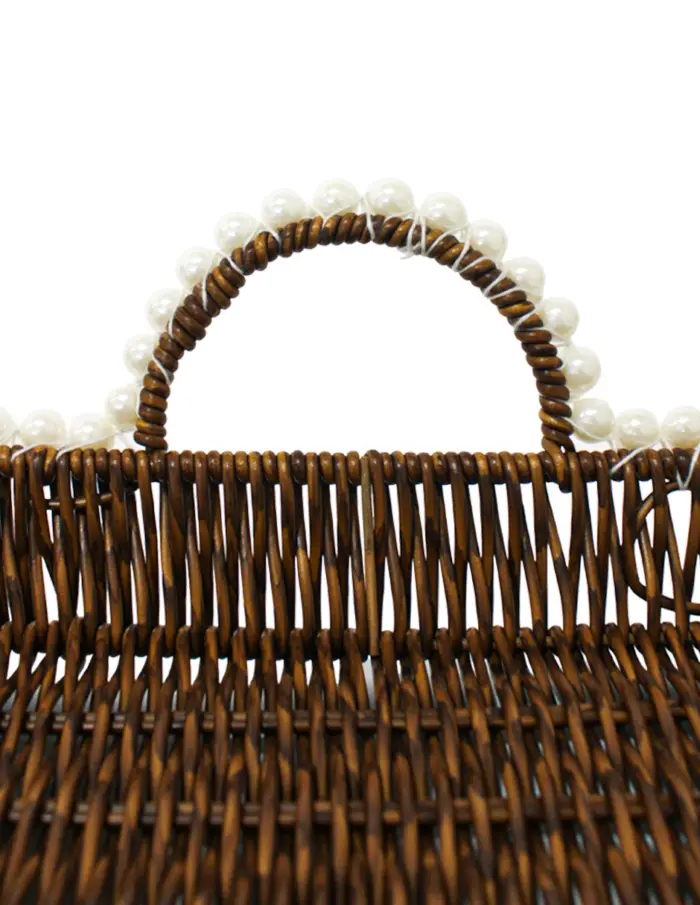 Cesta de plástico café rectangular con perlas en las orillas de 39x29x5cm - Image 3