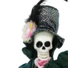 Esqueleto con traje verde con sombrero de 50cm - Image 3