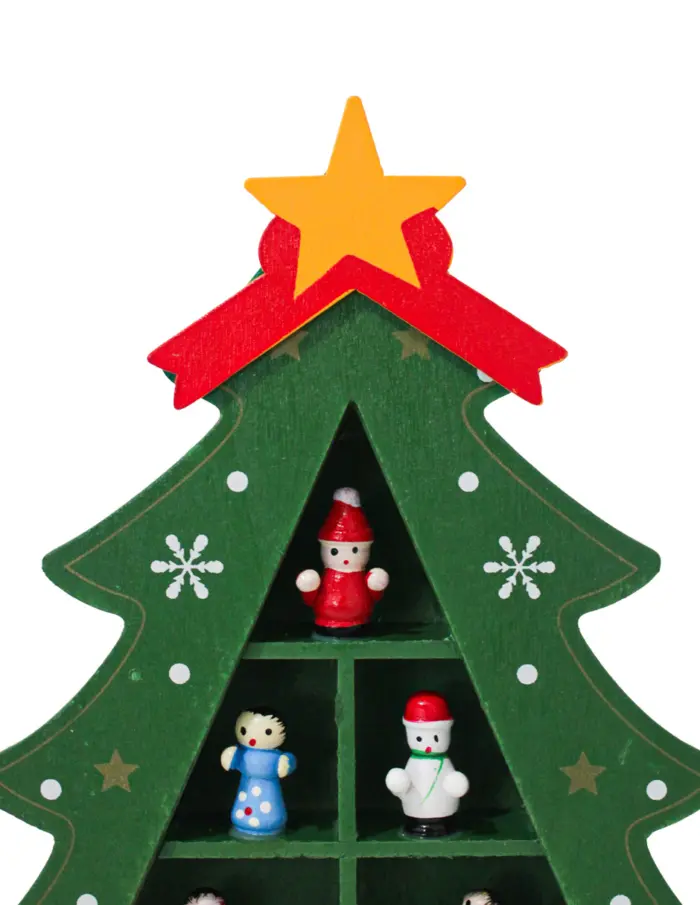 Mini Árbol verde con figuras de madera de 29cm - Image 3