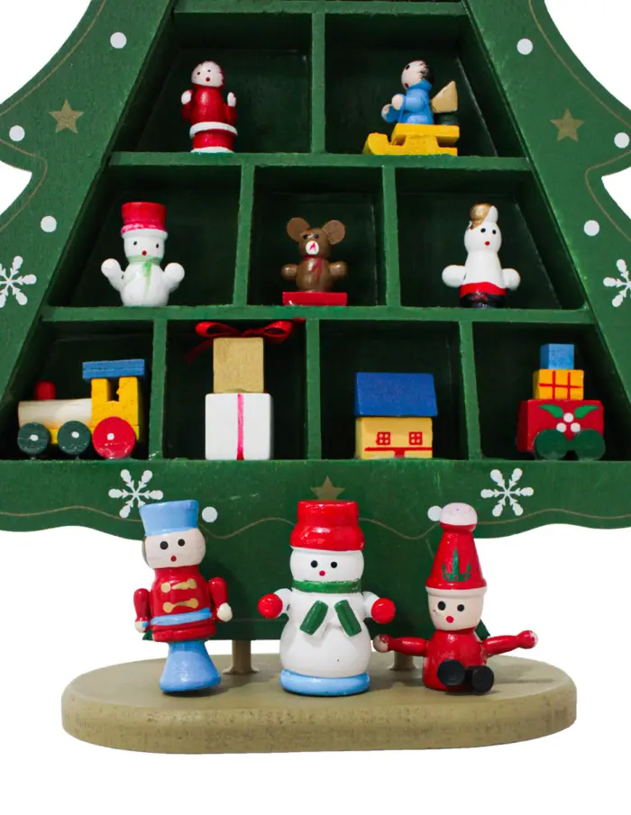 Mini Árbol verde con figuras de madera de 29cm - Image 4