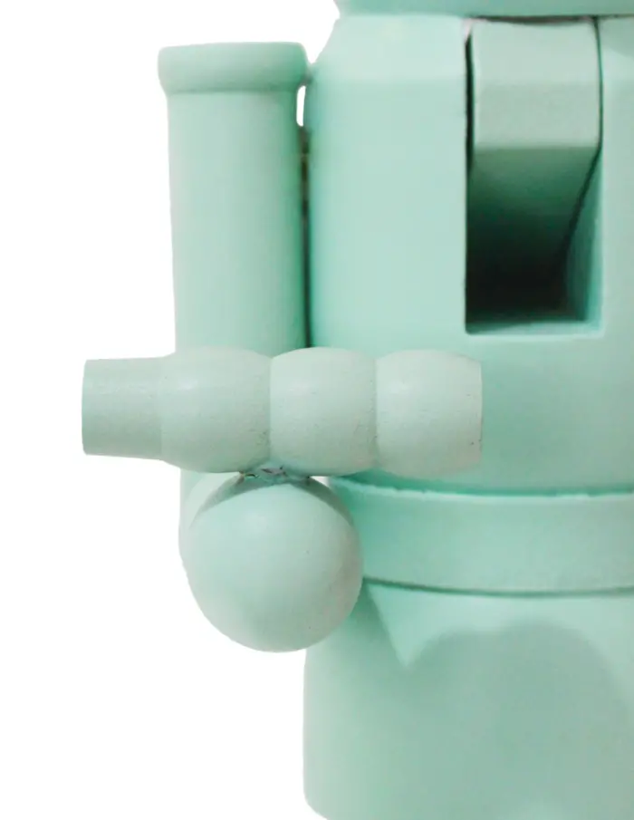 Cascanueces aqua de 38cm - Image 3