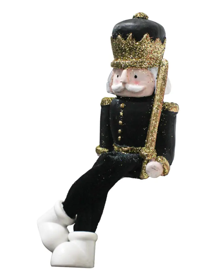 Cascanueces negro con espada dorada y pies colgantes de 6x4.5x18cm - Image 2