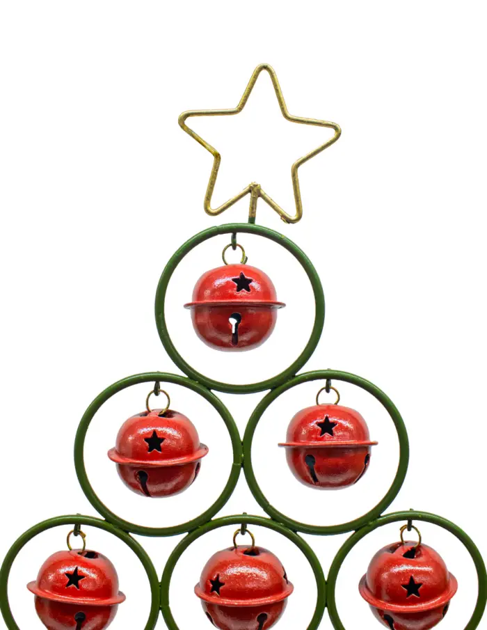 Árbol verde con cascabeles rojos - Image 3