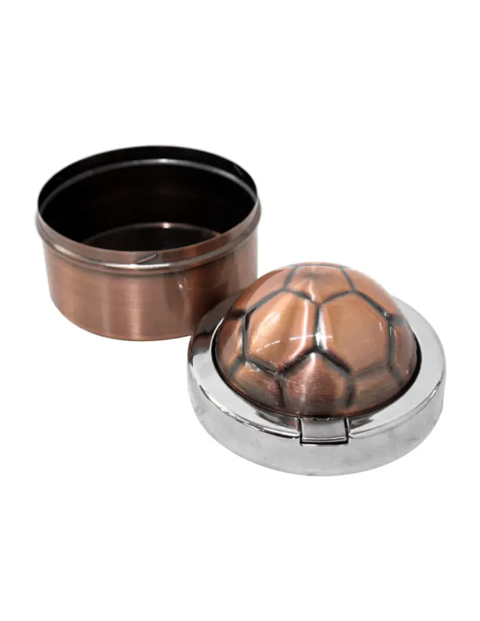 Cenicero de metal color cobre con tapa diseño Balon de futbol de 9.5cm - Image 3