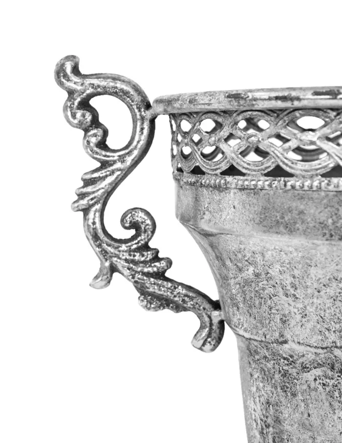Maceta de metal plateada diseño copa calada con asas de 25x41.5cm - Image 3
