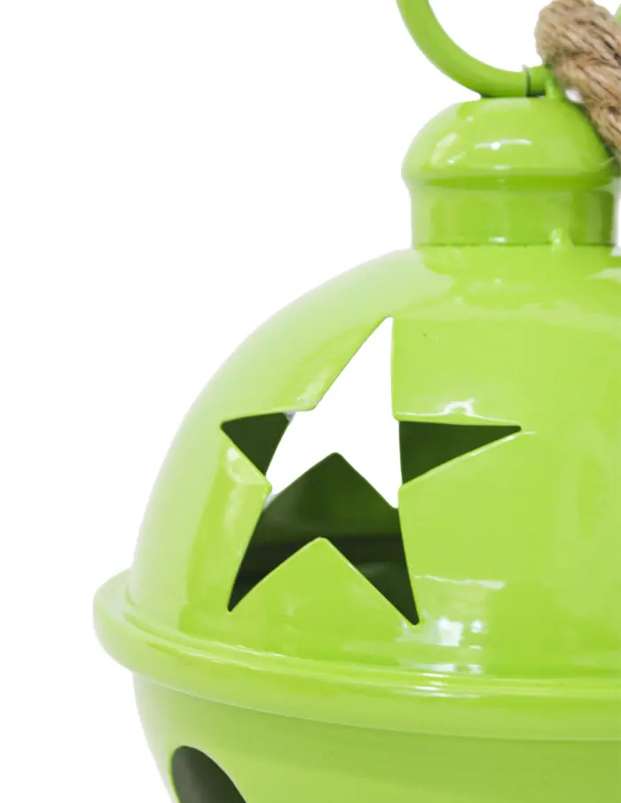 Cascabel verde pera con estrellas perforadas de 16cm - Image 3