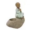 Monje sobre piedra con candelabro de resina de 18x6.5x16.5cm - Image 2