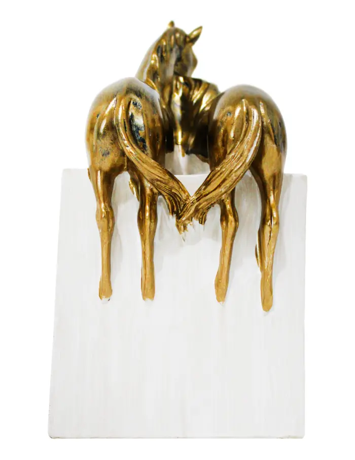 Escultura de caballos dorados de resina de 16x13x23cm - Image 3
