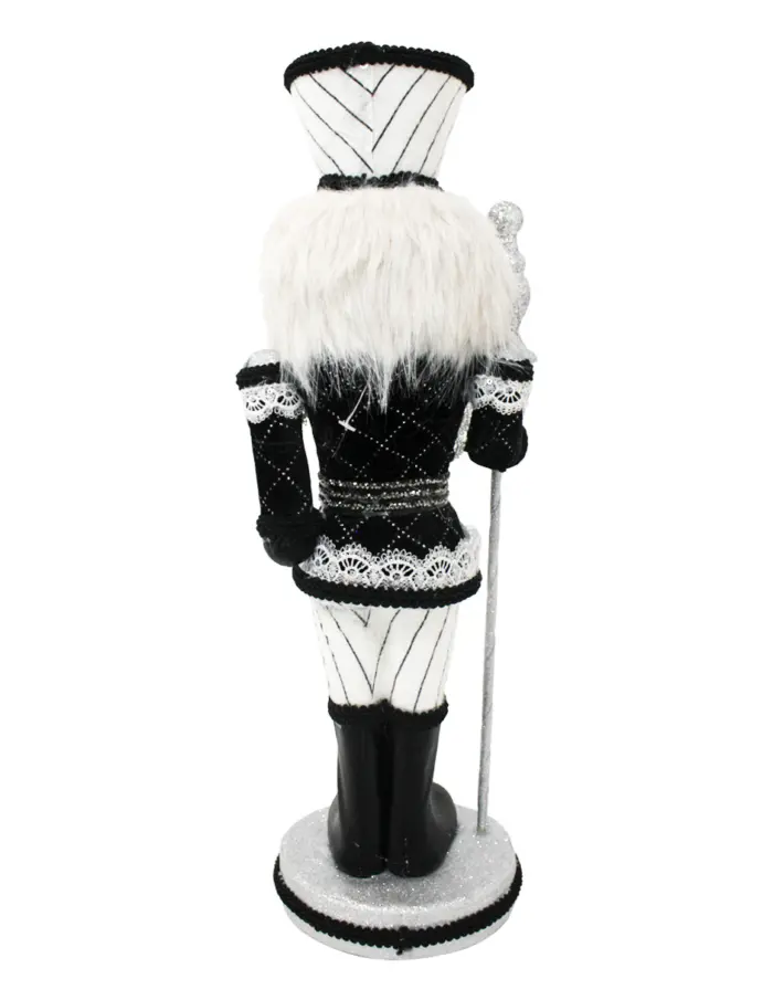 Cascanueces blanco con negro de 13x13x41cm - Image 4