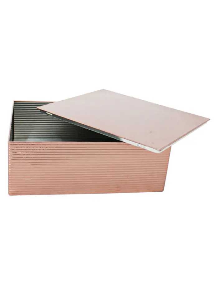 Caja de lámina rectangular cobre diseño rayas de 24x19.3x8.8cm - Image 3