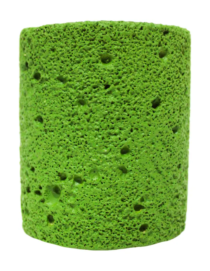 Vela con base de resina cilindrica verde de 8x8x9.5cm - Image 2