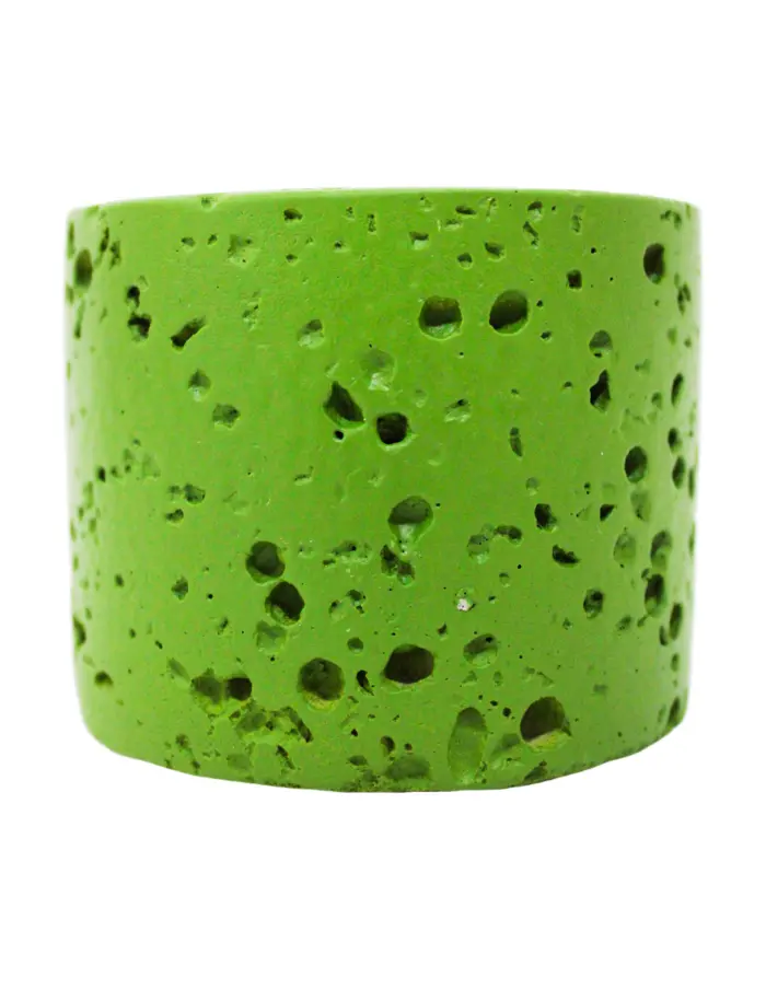 Vela con base de resina cilindrica verde de 8.5x8.5x7.2cm - Image 2