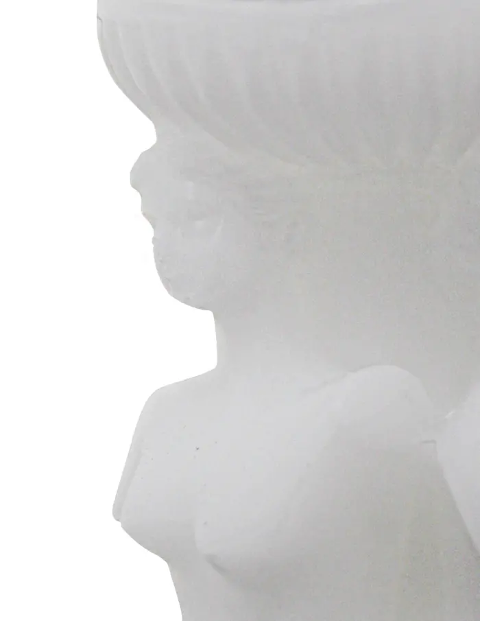 Vela blanca diseño Venus de 7.5x7.5x15.8cm - Image 2