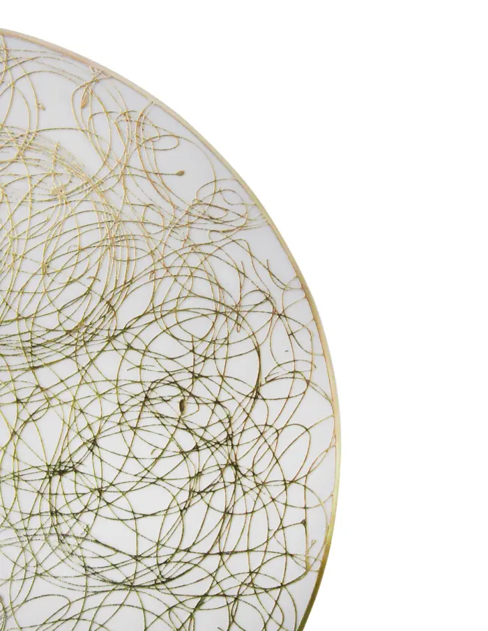 Mantel de plastico blanco con dorado de 38x38x0.1cm - Image 3