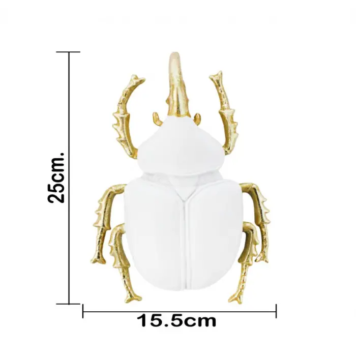 Escarabajo de polireisna blanco con dorado de 25x14.5x15.5cm - Image 3