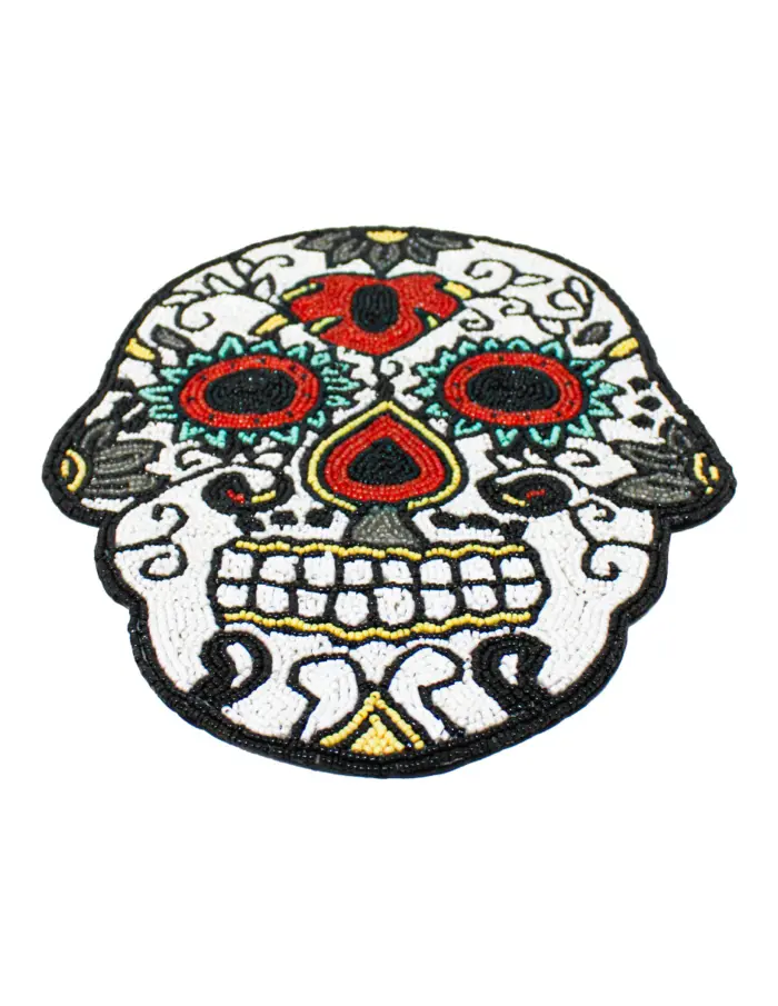 Mantel individual bordado de chaquiras diseño calavera blanca con negro de 35x25cm - Image 2