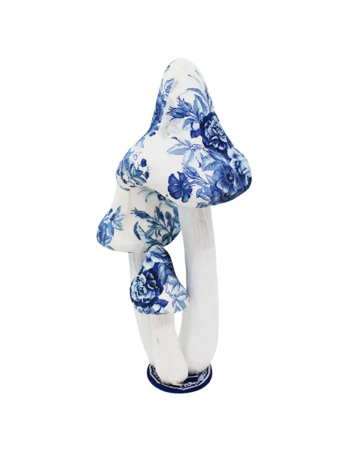 Hongos forrados de papel con flores azul con blanco de 17x12x27cm - Image 2