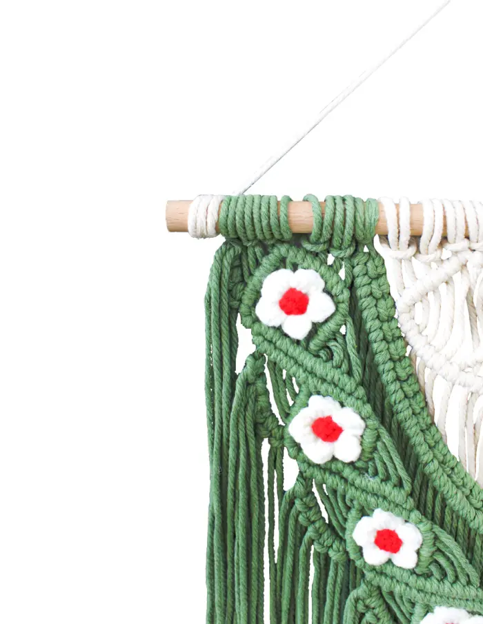 Colgante de macrame verde con flores de 1.5x45x73cm - Image 3