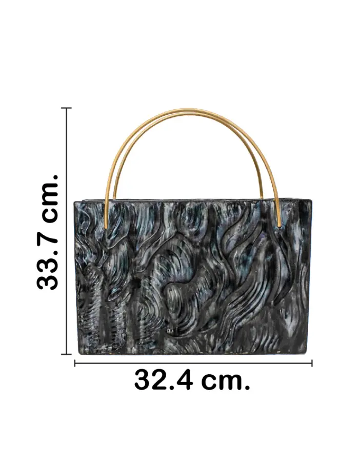 Florero de metal diseño bolsa negro de 32.4x8.9x33.7cm - Image 2