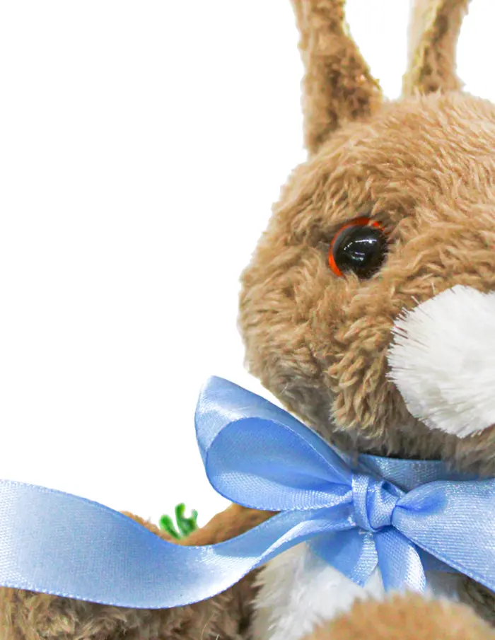 Conejo de pascua en carrito diseño cascaron azul de 20x14x28cm - Image 3