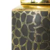 Tibor de cerámica dorado diseño panal con tapa dorada de 14.5x14.5x32cm - Image 3