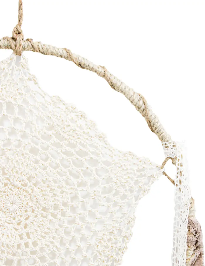 Atrapasueños de macrame con pompones y tiras de 80x28.5x3cm - Image 3