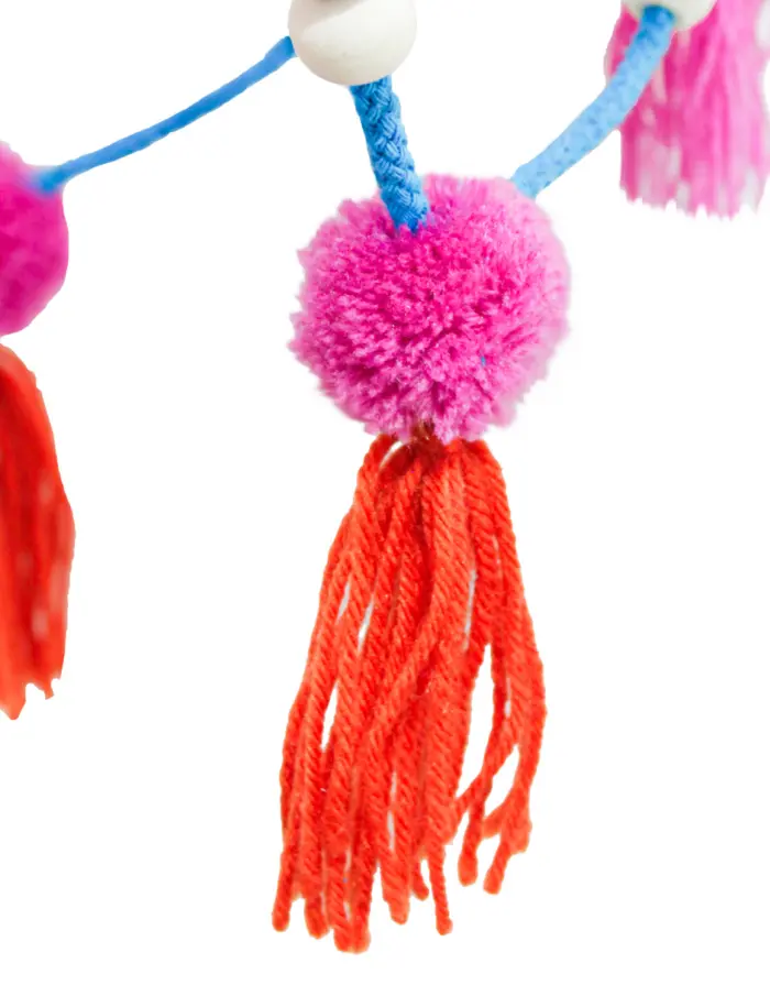 Colgante con pompones de colores de 66x27x27cm - Image 3