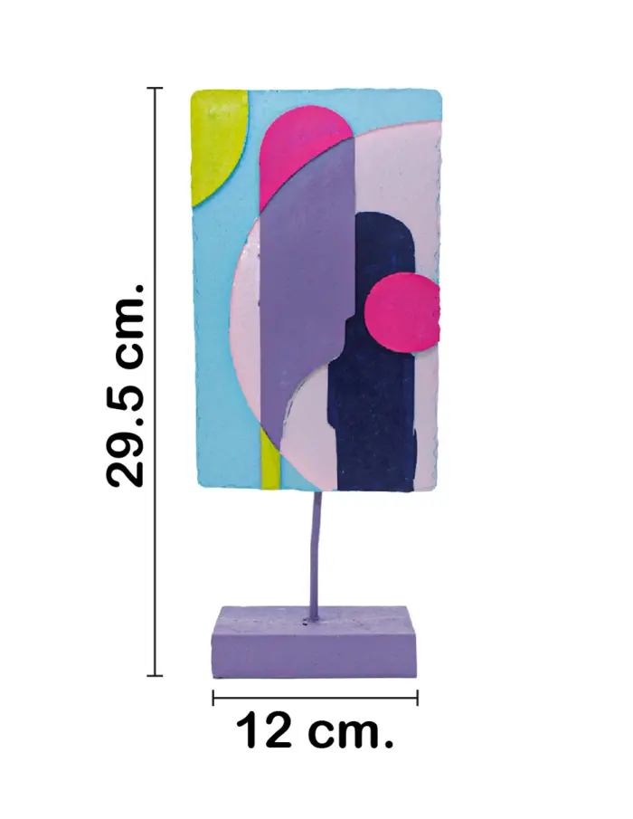 Escultura de poliresina de colores con base de 13.5x6.5x30cm - Image 2