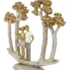 Pareja con árboles de poliresina con hojas doradas de 26x7x24.5cm - Image 2