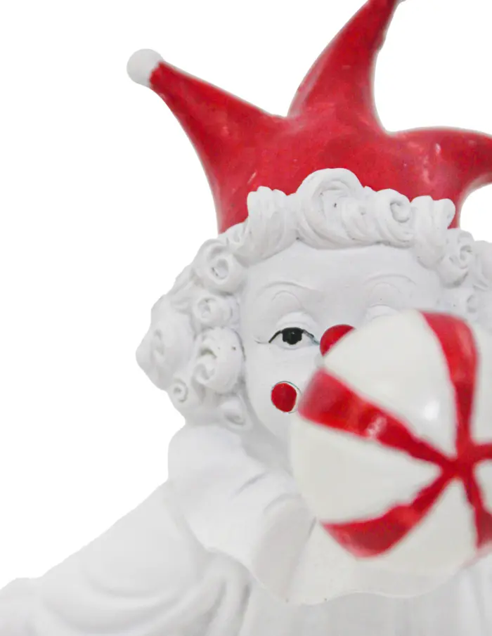 Payaso con globo rojo con blanco de poliresina de 11.5x9x16.5cm - Image 4