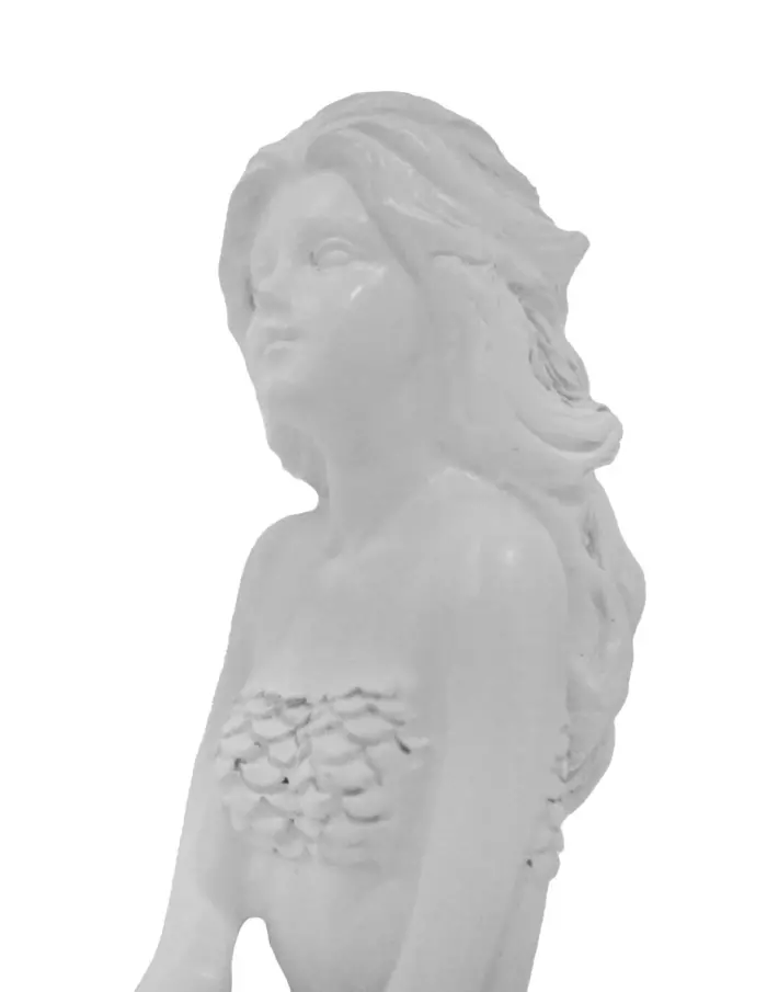 Sirena sentada blanca de poliresina de 7x5x8cm - Image 4