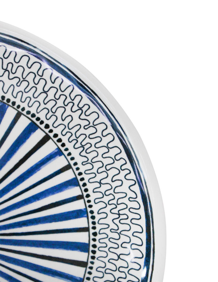 Plato Patrón Geométrico Tonalidad Azul - Image 3