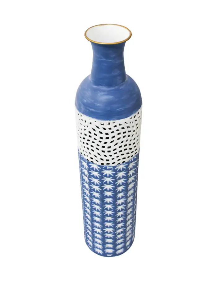 Florero de metal calado azul con blanco de 14.0x61.6cm - Image 3
