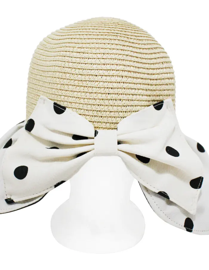 Sombrero tejido beige con olan de tela blanco y puntos negros de 33x33x12cm - Image 3