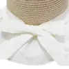 Sombredo tejido beige con olan de tela blanco de 33x33x12cm - Image 3