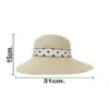 Sombrero tejido beige con liston blanco y puntos de 31x32x14cm - Image 4