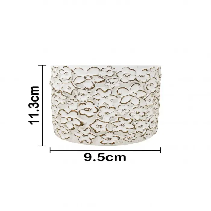 Maceta de cemento blanca con diseño flores de 11.5x11.5x10cm - Image 3