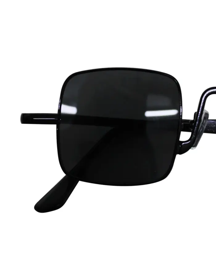 Lentes para sol con cristales cuadrados negro de 14.2x14.5x4cm - Image 3