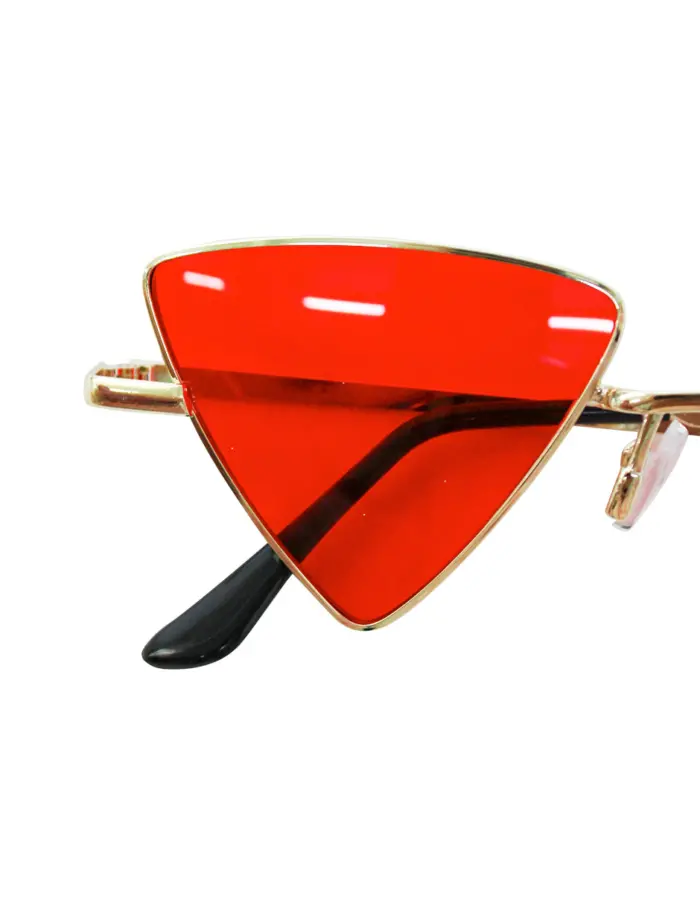 Lentes para sol con cristales triangulares rojo con dorado de 14.5x15x4.4cm - Image 3