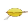 Lentes para sol con cristales ovalados amarillo dorado de 13.5x14.5x2.9cm - Image 3