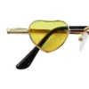 Lentes para sol con cristales diseño corazón amarillo con dorado de 13.5x14.5x2.9cm - Image 3