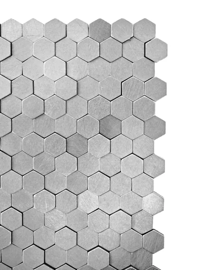 Adhesivo plateado diseño exagonos de 30x30cm - Image 2